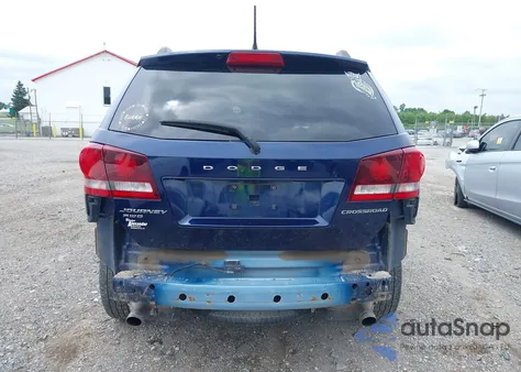 2017 Dodge Journey Crossroad Plus Awd z USA, uszkodzony, nr VIN 3C4PDDGG2HT608730